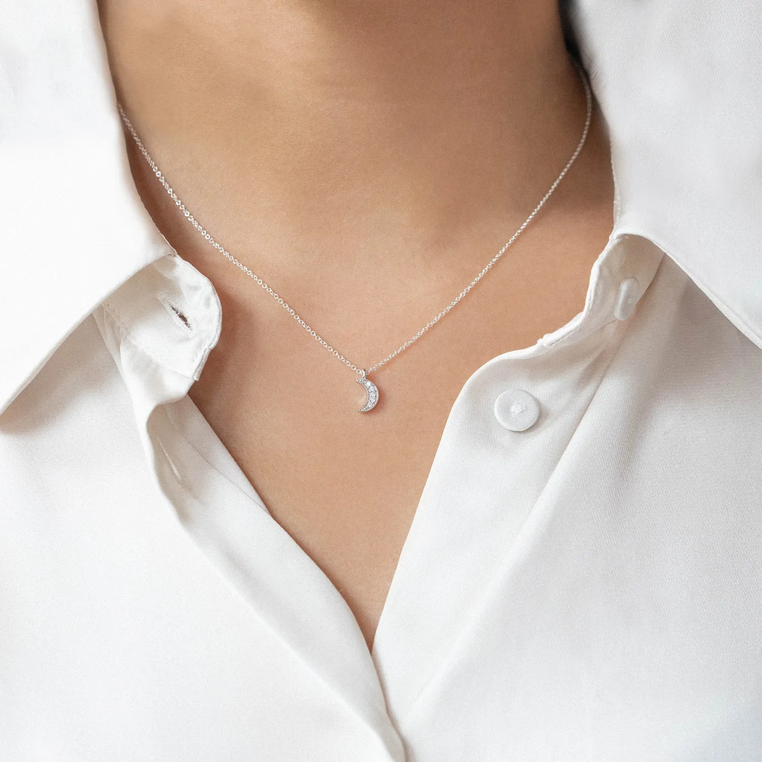 Luna Crescent Moon Necklace | Silver