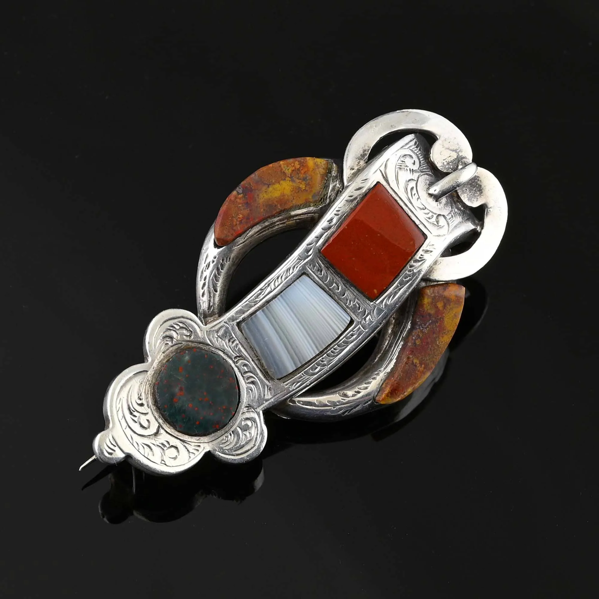 Scottish Agate Crescent Moon Buckle Brooch
