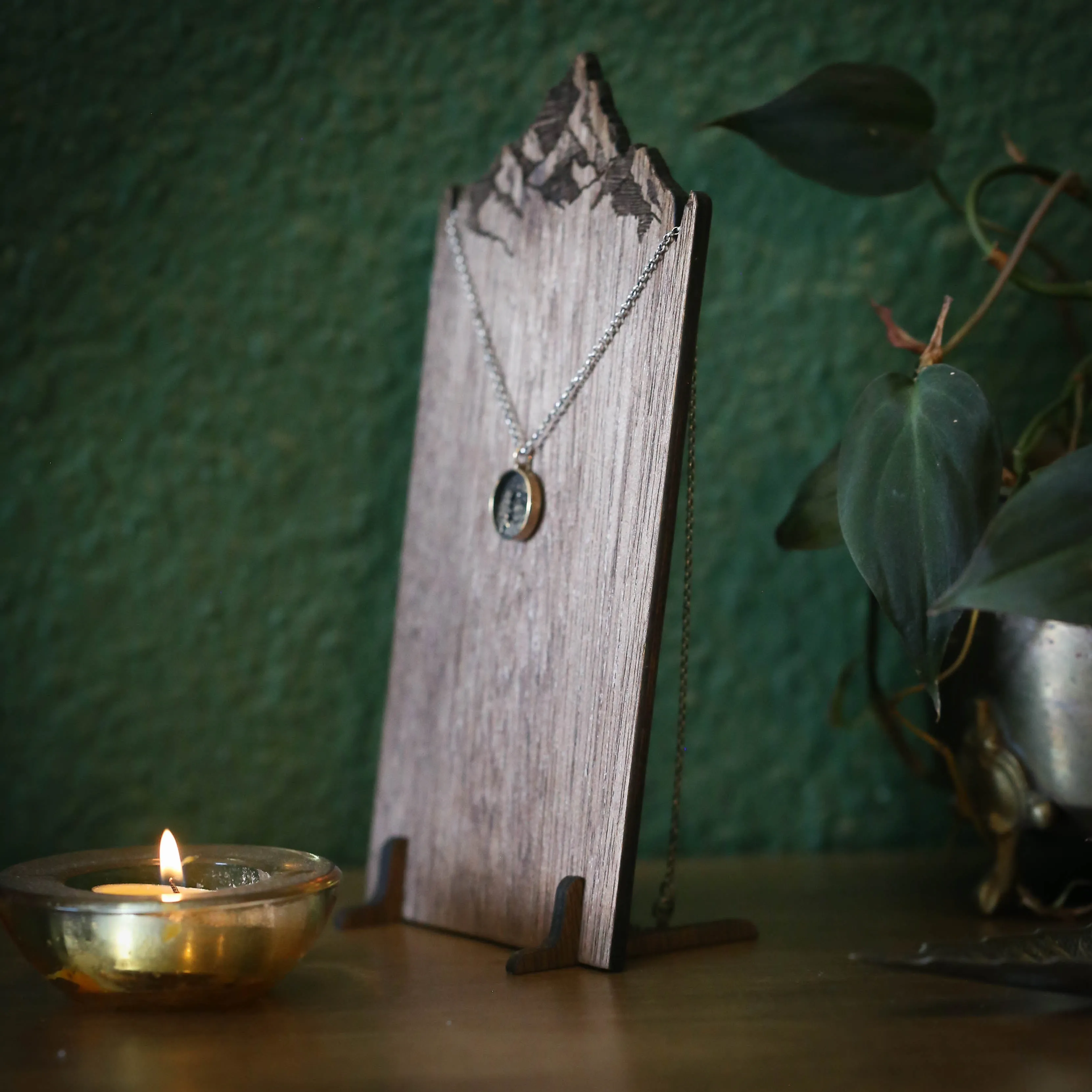 Single Tier Necklace Display